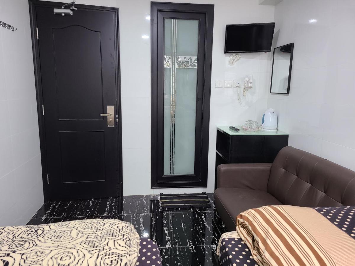 Hostel 16 Paris Guest House Block E Reception 10Th Floor Hongkong Exteriör bild
