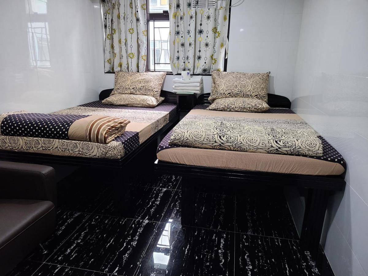 Hostel 16 Paris Guest House Block E Reception 10Th Floor Hongkong Exteriör bild