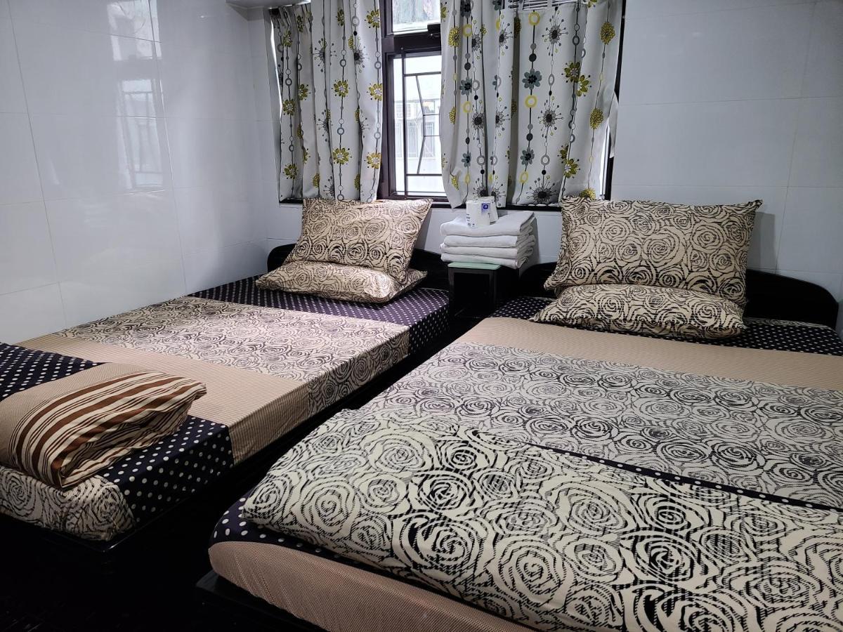 Hostel 16 Paris Guest House Block E Reception 10Th Floor Hongkong Exteriör bild