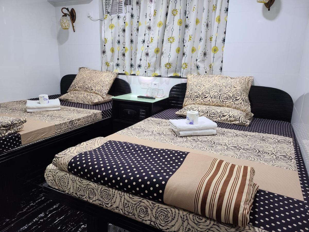 Hostel 16 Paris Guest House Block E Reception 10Th Floor Hongkong Exteriör bild