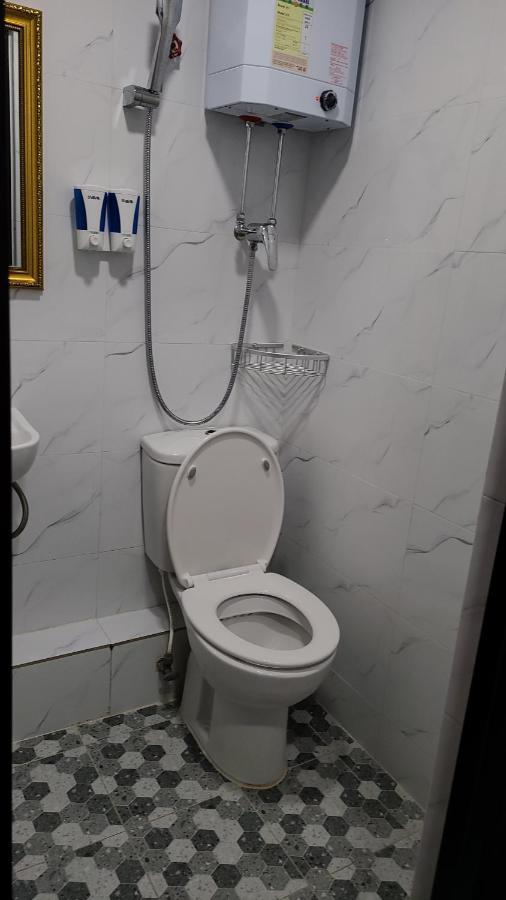 Hostel 16 Paris Guest House Block E Reception 10Th Floor Hongkong Exteriör bild