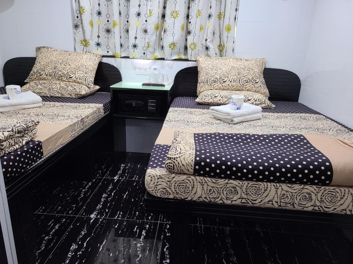 Hostel 16 Paris Guest House Block E Reception 10Th Floor Hongkong Exteriör bild